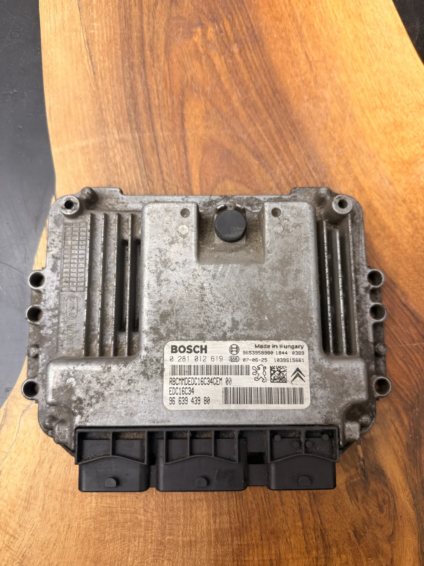 Calculateur Moteur | EDC16C34-4.11 | 0281012619 | 9663943980 | 1039S15661