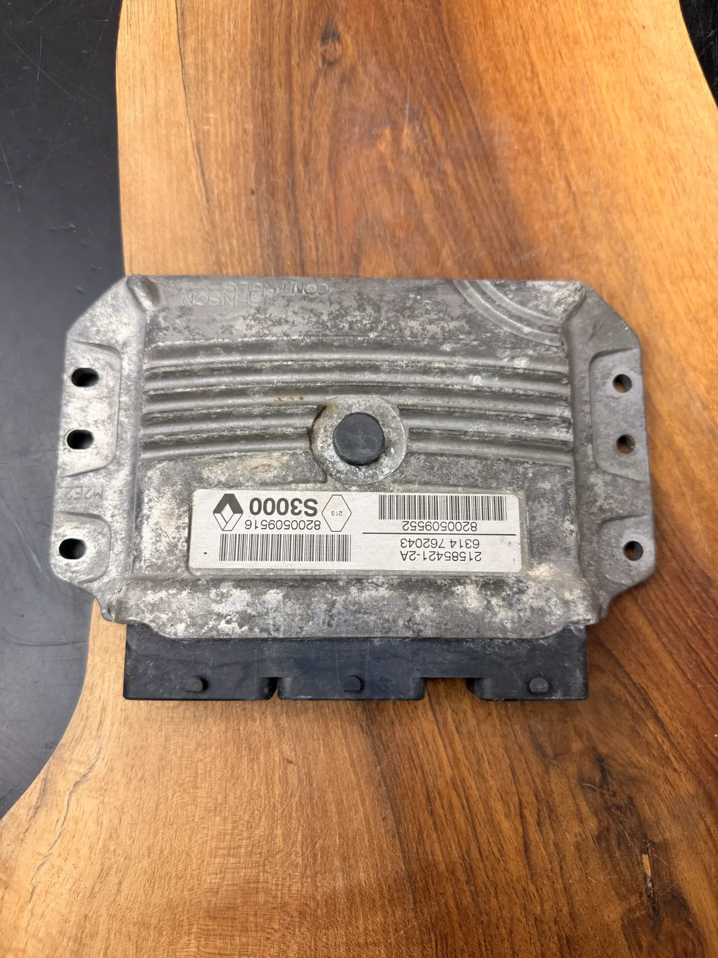 Calculateur Moteur | S3000 | 21585421-2A | 82005209552 | 8200509516