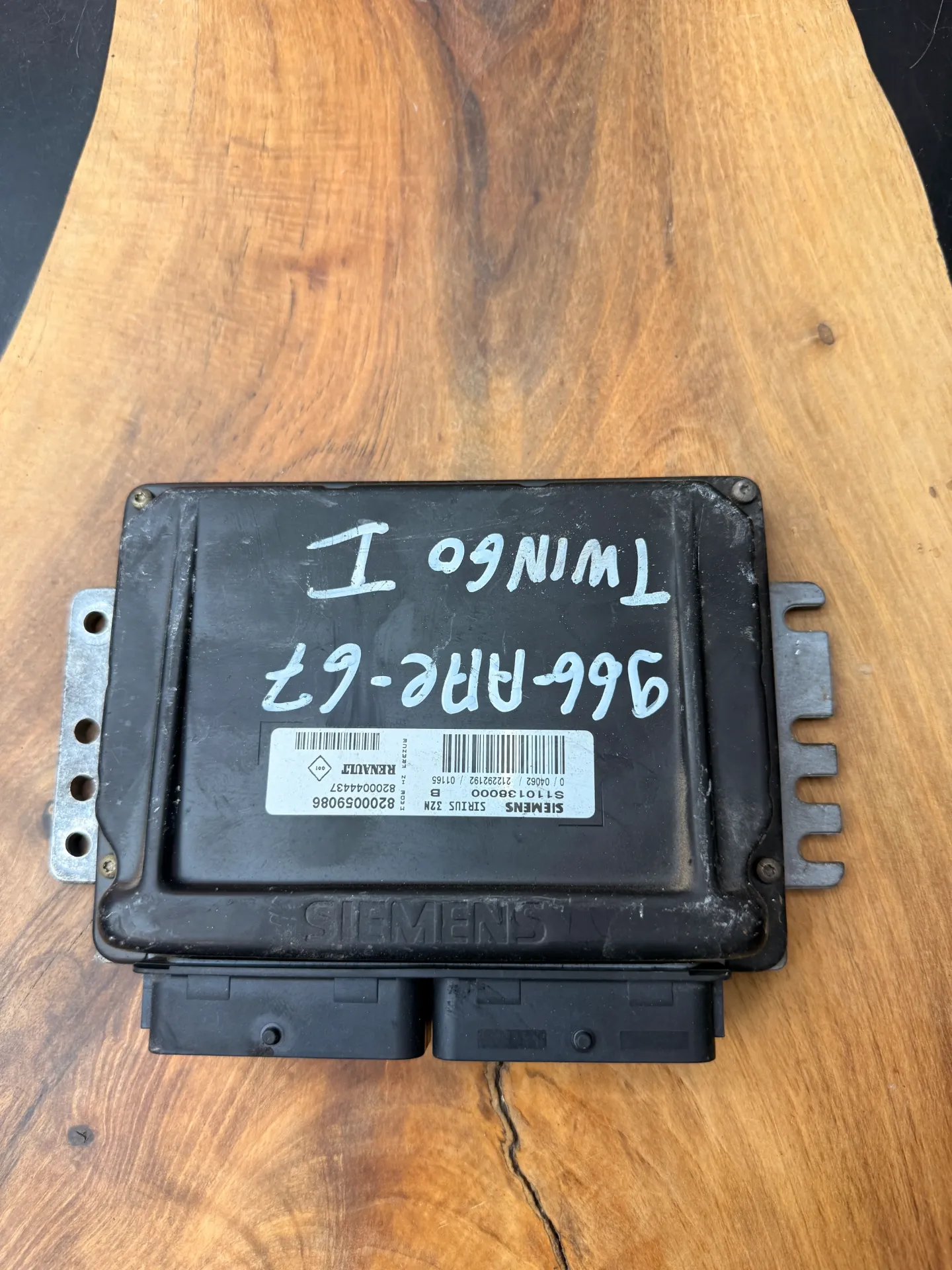 Calculateur Moteur I SIRIUS 32N | S110138000B | 8200059086 | 8200044437